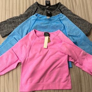 Cropped Long sleeve workout bundle